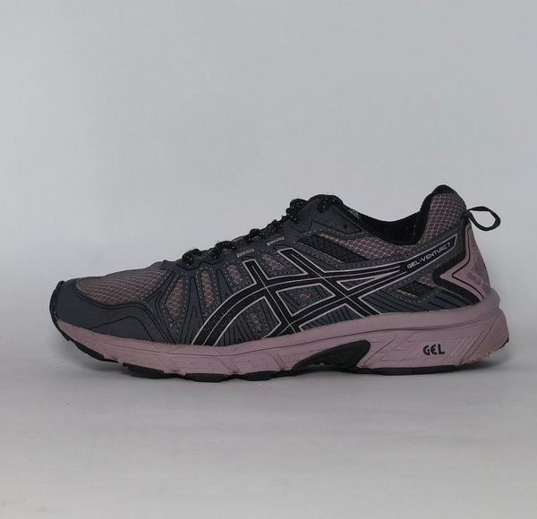 charcoal and lavender Asics GEL-Venture 7 trail running shoe featuring a rugged outsole and signature Asics stripes.