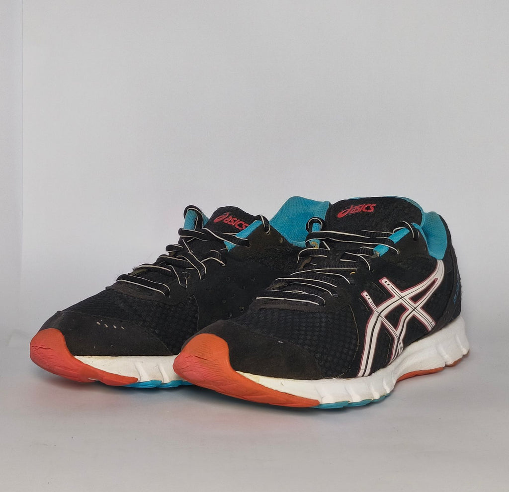 black ASICS GEL-Rush33 running shoe featuring teal interior lining and a white midsole with orange and blue outsole accents.
