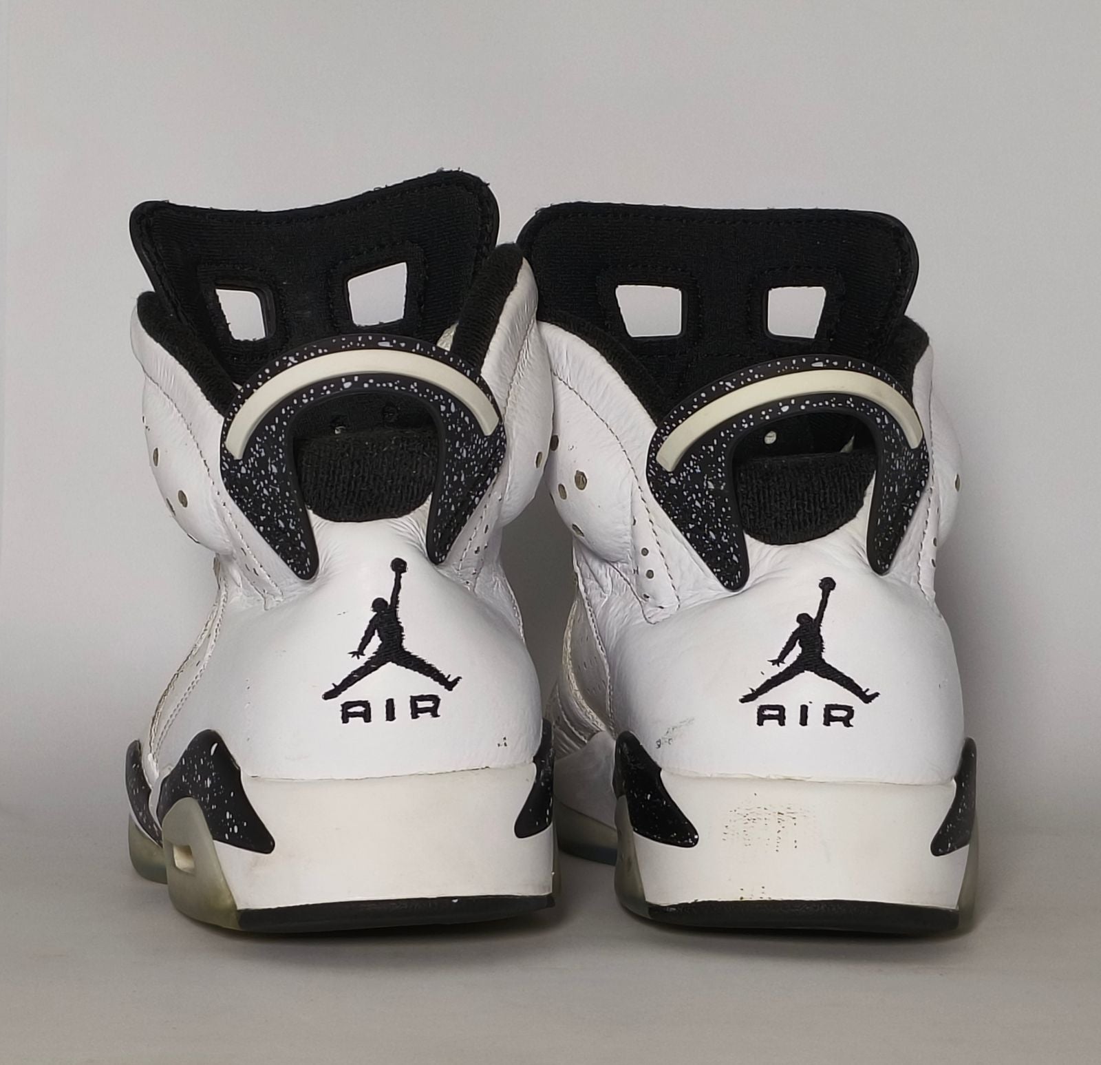 pre-loved-air-jordan-6-retro-reverse-oreo-mens-us-8-5
