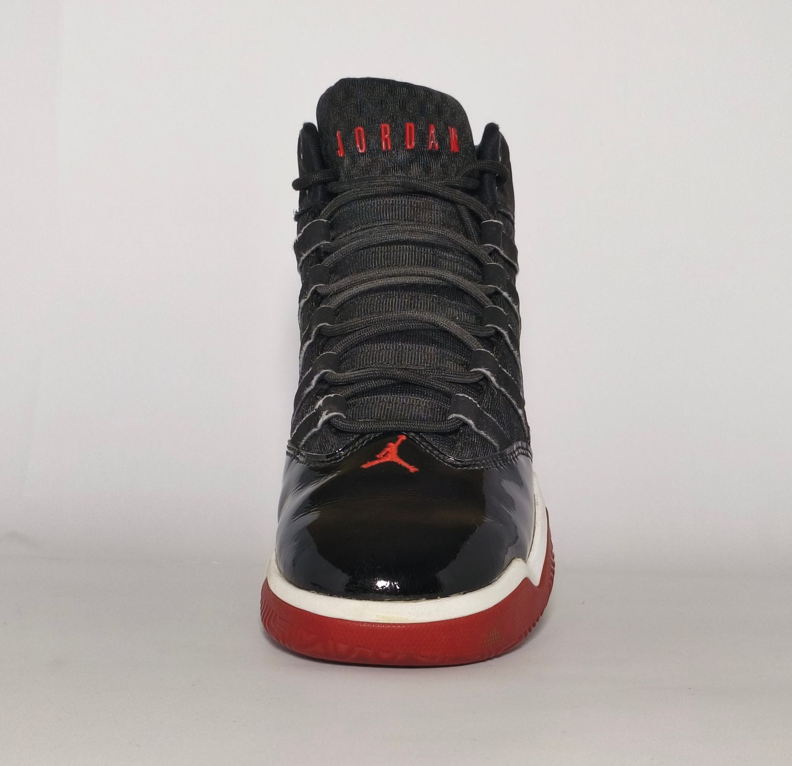 Jordan Max Aura Sneakers