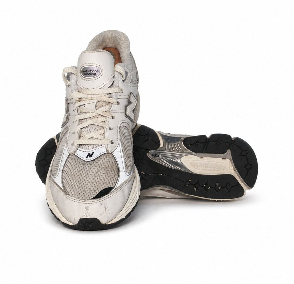New Balance 2002R Sneakers