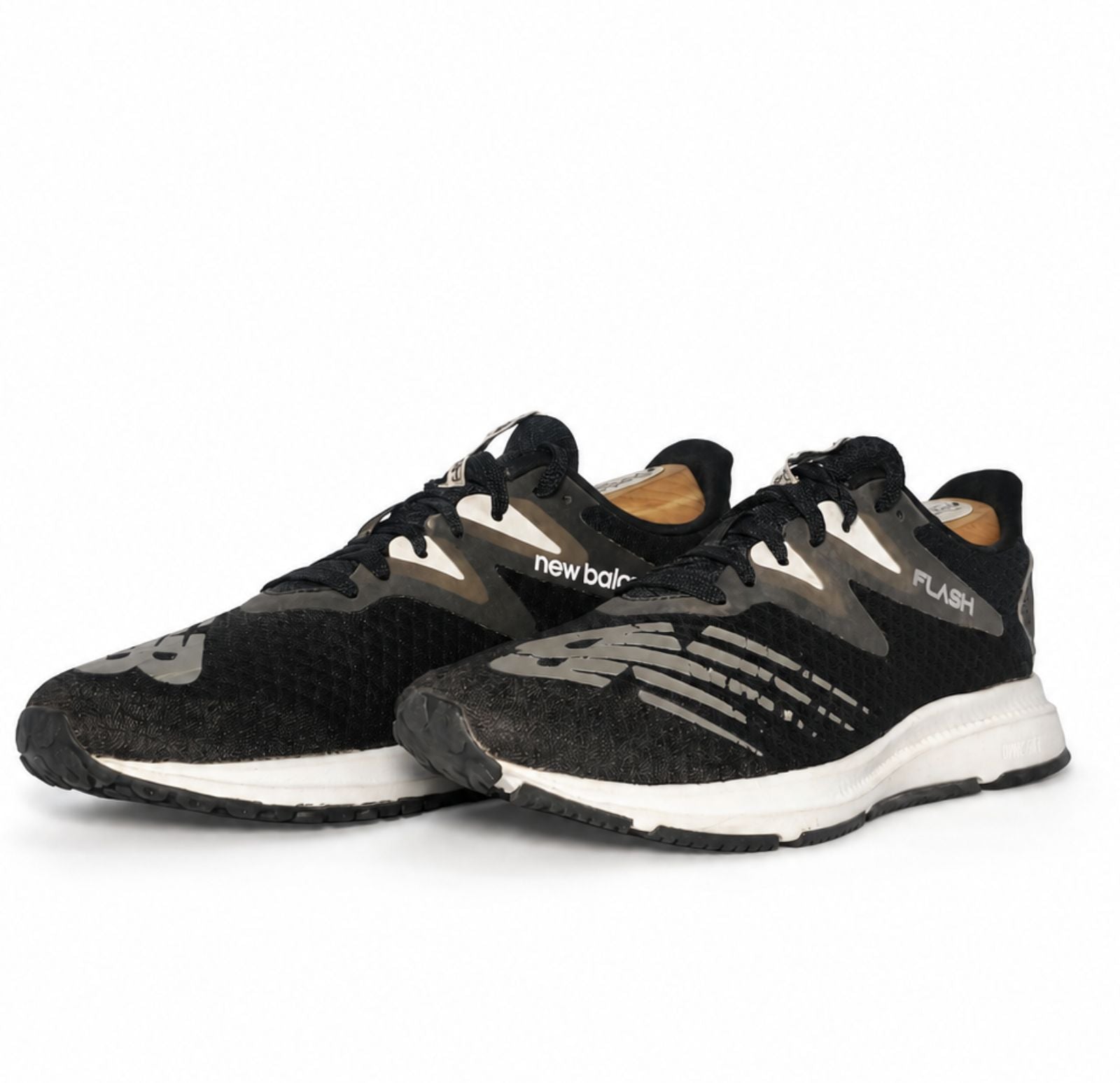 New Balance DynaSoft Flash V6