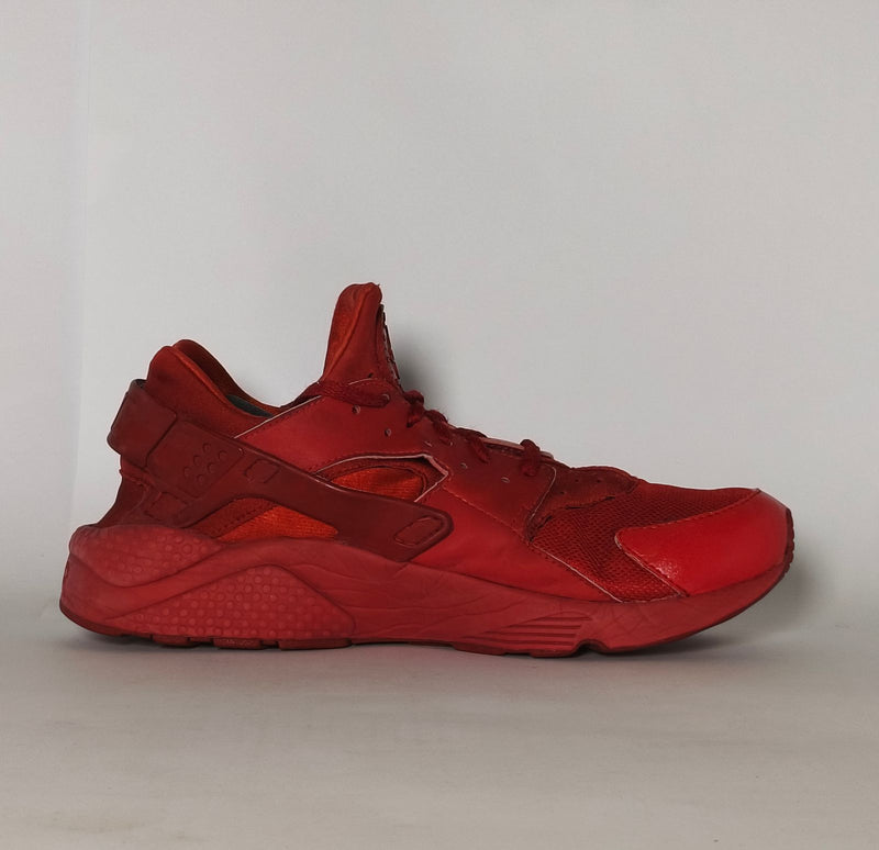 Nike-Air-Huarache-Triple-Red-Unisex-Sneaker-Side-Profile