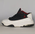Air Jordan Max Aura 2 Black White Red Sneakers US 6.5 EUR 39
