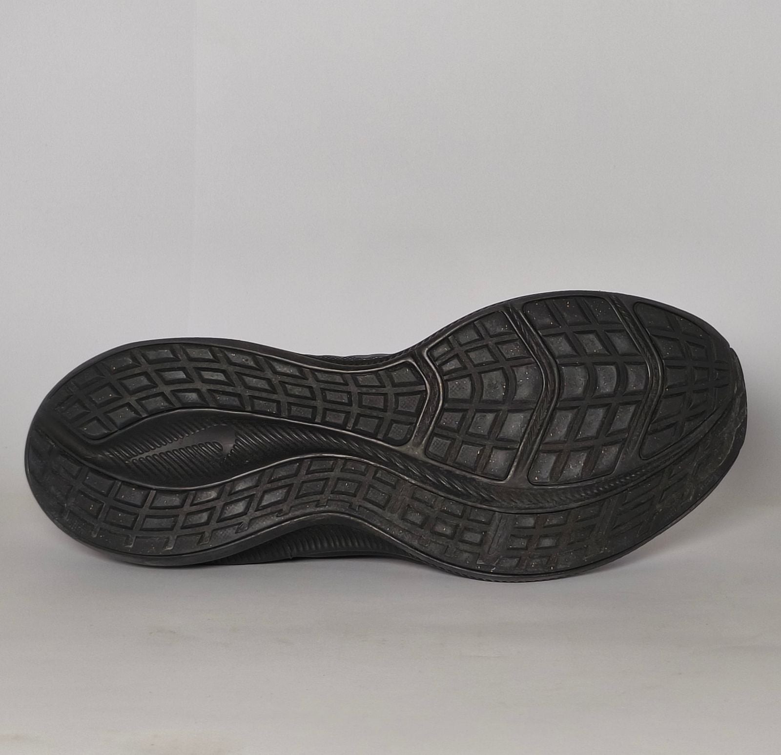 Nike Downshifter Black Running Shoes Side View – Size US 9.5 EUR 41