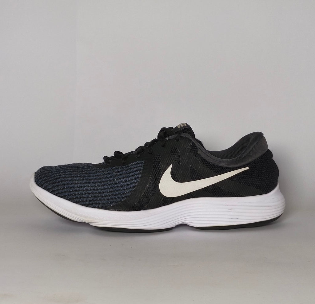 Nike Revolution 4 Running Shoes