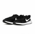 Nike Revolution 5
