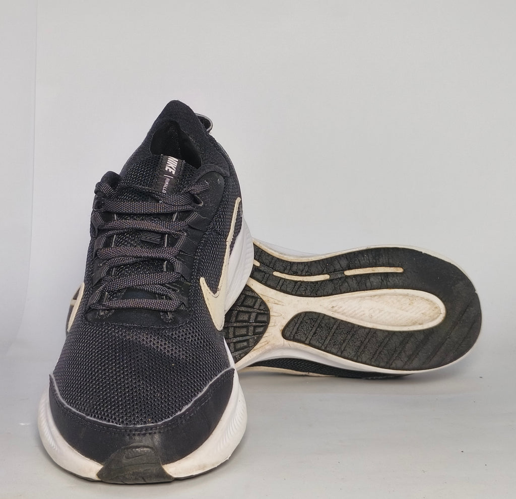 Nike Run All Day 2 Sneakers