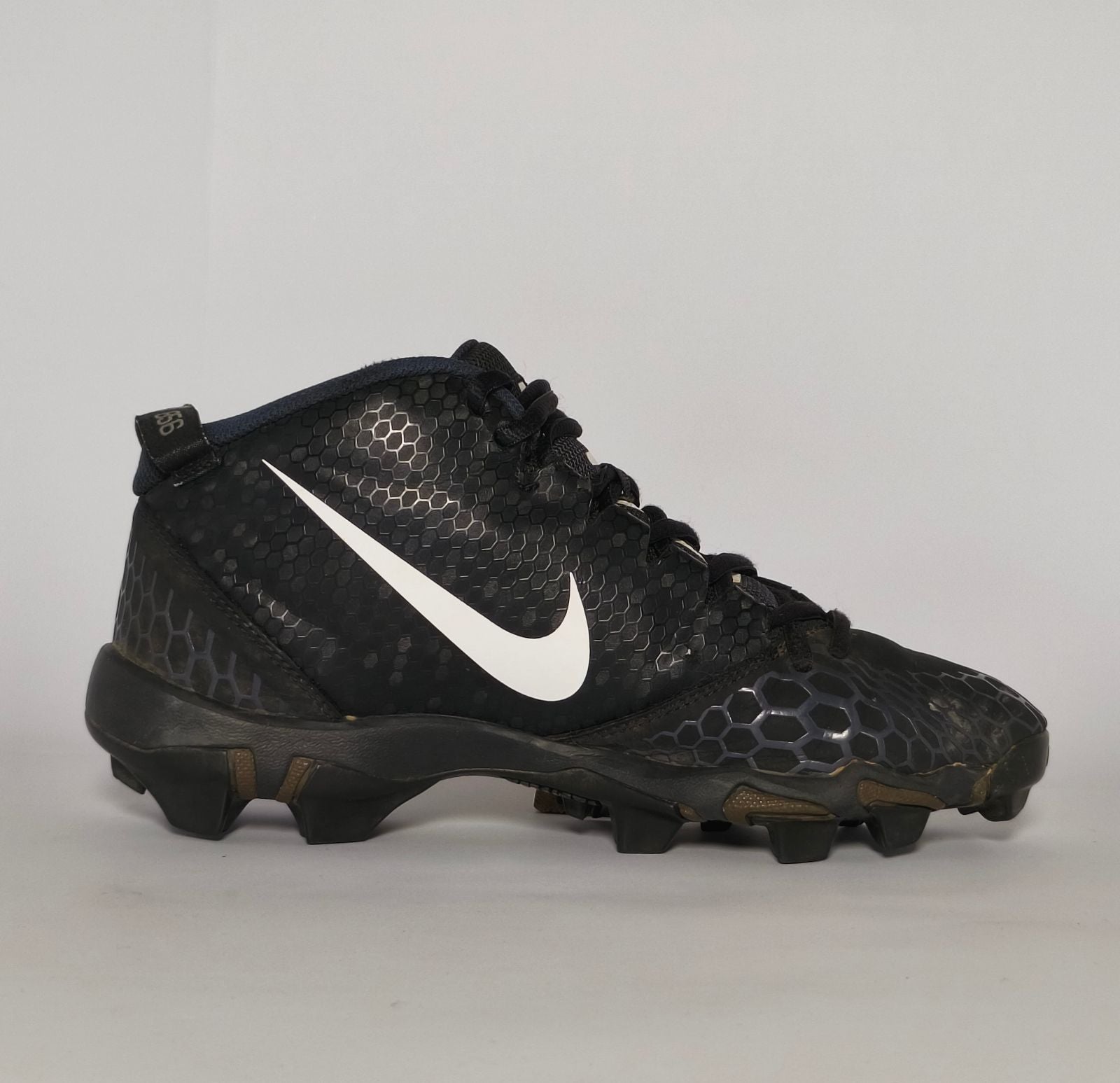 Nike Sports Plastic Cleats