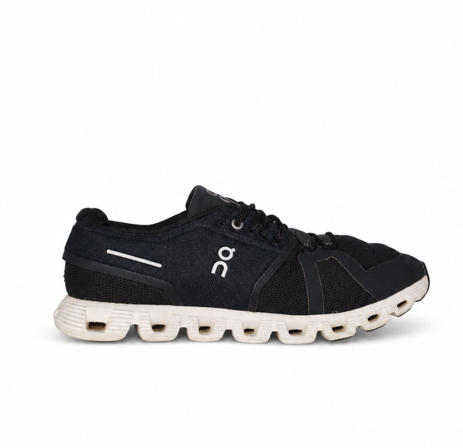 On Cloud 5 Running Shoes