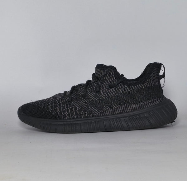 One Degree Evolve Gym Sneakers