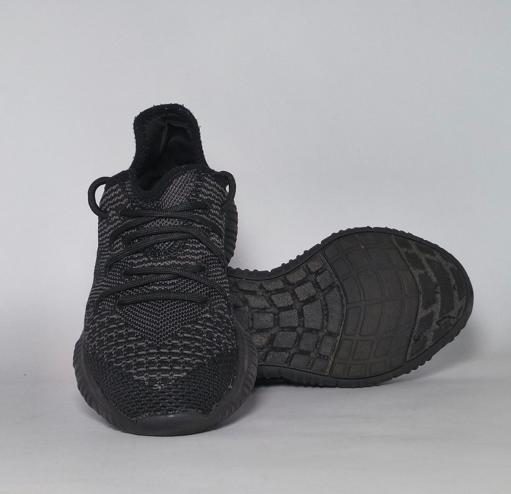 One Degree Evolve Gym Sneakers