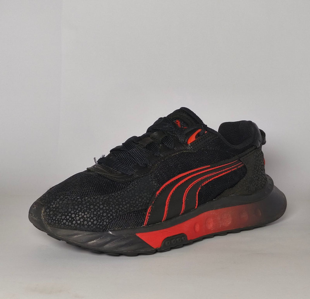 Puma Wild Rider Black Red Sneakers US 7 EUR 39 Condition 9