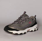 Nike Air Max Black and White Sneakers Side View US 9 EUR 40.5