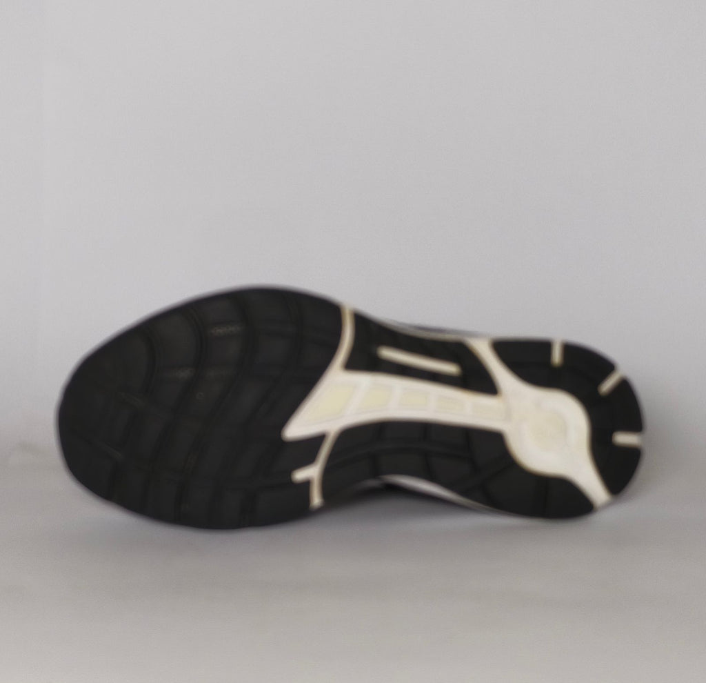 Under Armour Charged Escape 3 Sneakers