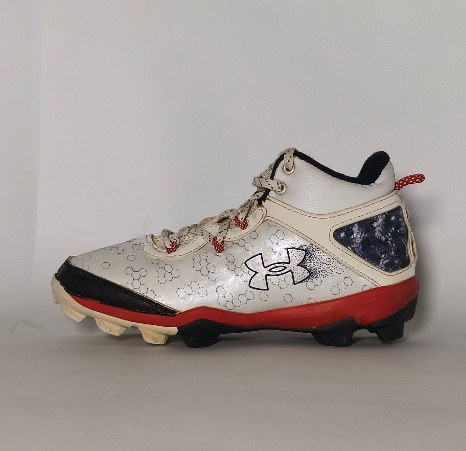 Under-Armour-Mid-Molded-Baseball-Cleats-White-US4-EUR36
