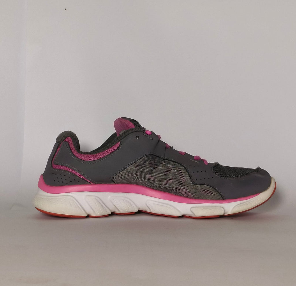 Under Armour Women's Micro G Assert IV